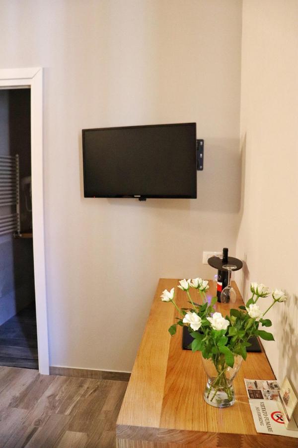 Le Suite Polistena Exterior foto