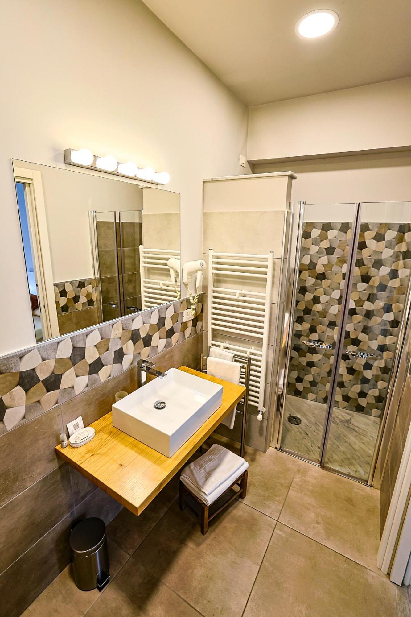 Le Suite Polistena Exterior foto